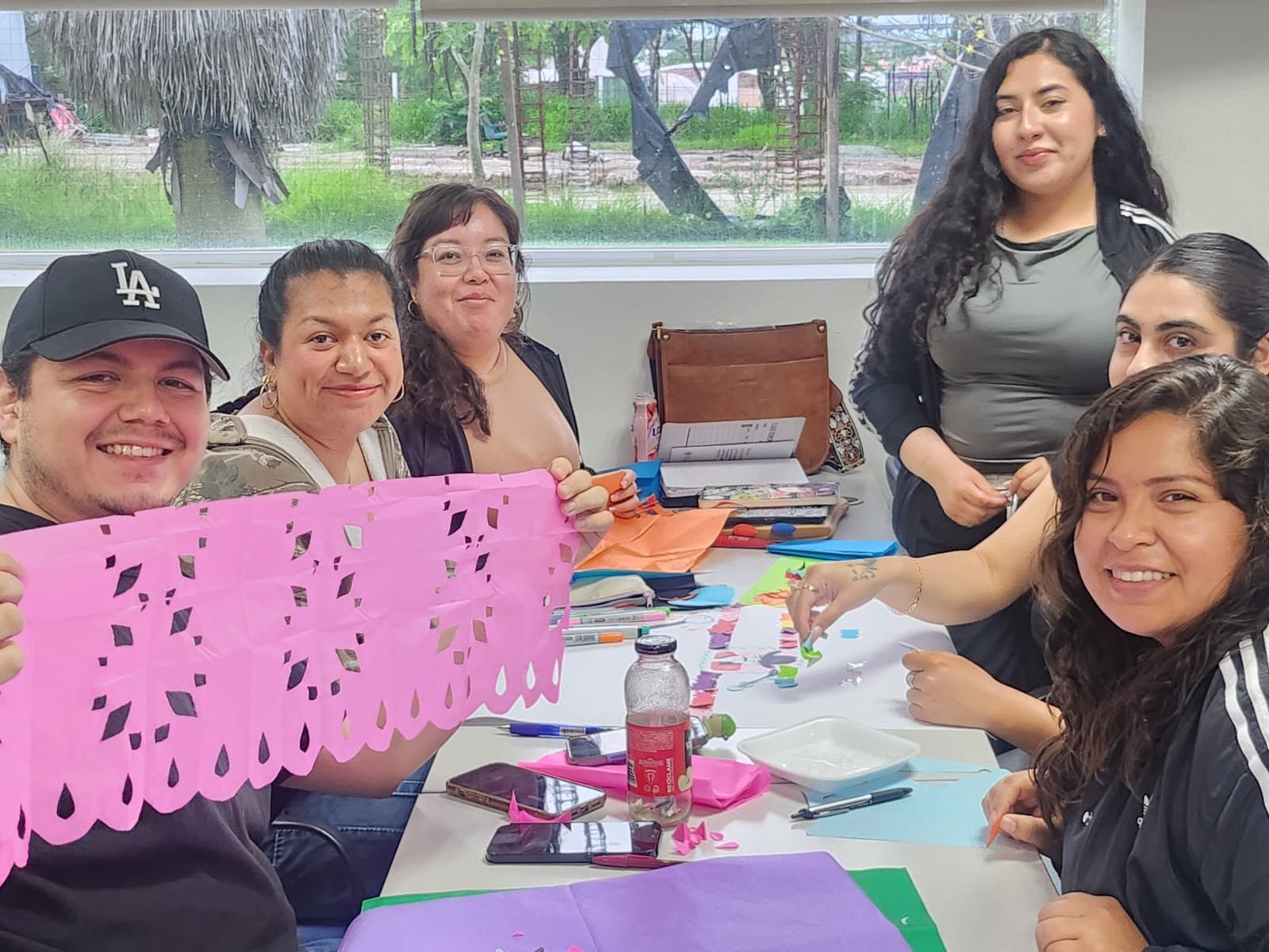 Estudiantes y profesores latinos concluyen con éxito programa de inmersión cultural en la UDG